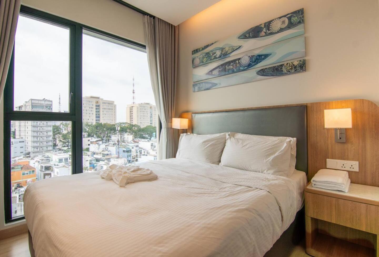Luxury 2 Or 3Br Apartment In Dist 1 N Pool, Gym, Airport Pickup Ho Chi Minh City Exterior photo