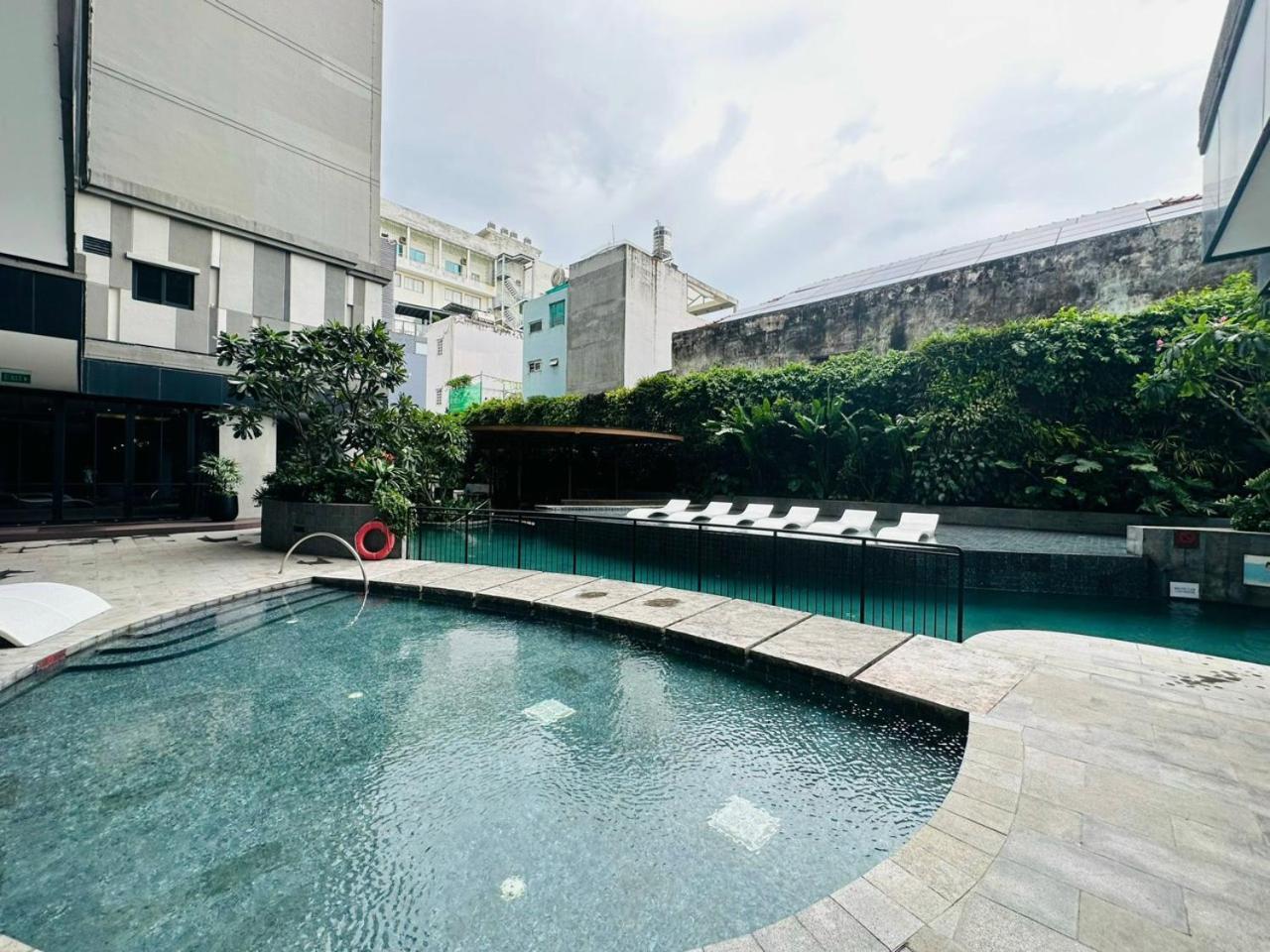 Luxury 2 Or 3Br Apartment In Dist 1 N Pool, Gym, Airport Pickup Ho Chi Minh City Exterior photo